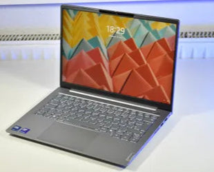 Lenovo ThinkBook 14 G8 IML - Intel® Core™ Ultra 5 225U, 8GB SO-DIMM DDR5-5600 (1x 8 GB), 512GB SSD M.2 2242 PCIe® 4.0x4 NVMe®, 14" WUXGA (1920x1200), DOS,Non-backlit, English (UK), Arctic Grey,, 1-year, Courier or Carry-in